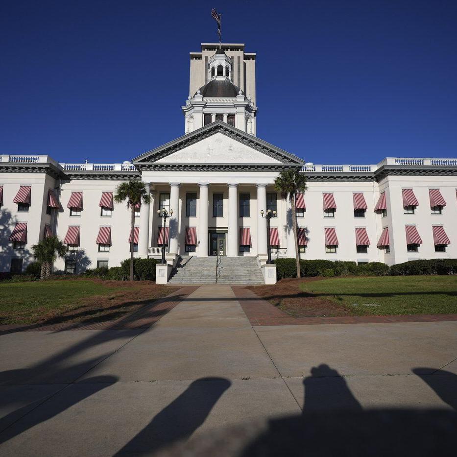 Florida lawmakers go into overtime without passing a budget. Here's a look by the numbers